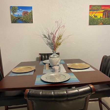 Jamrock Suites Kingston Luaran gambar